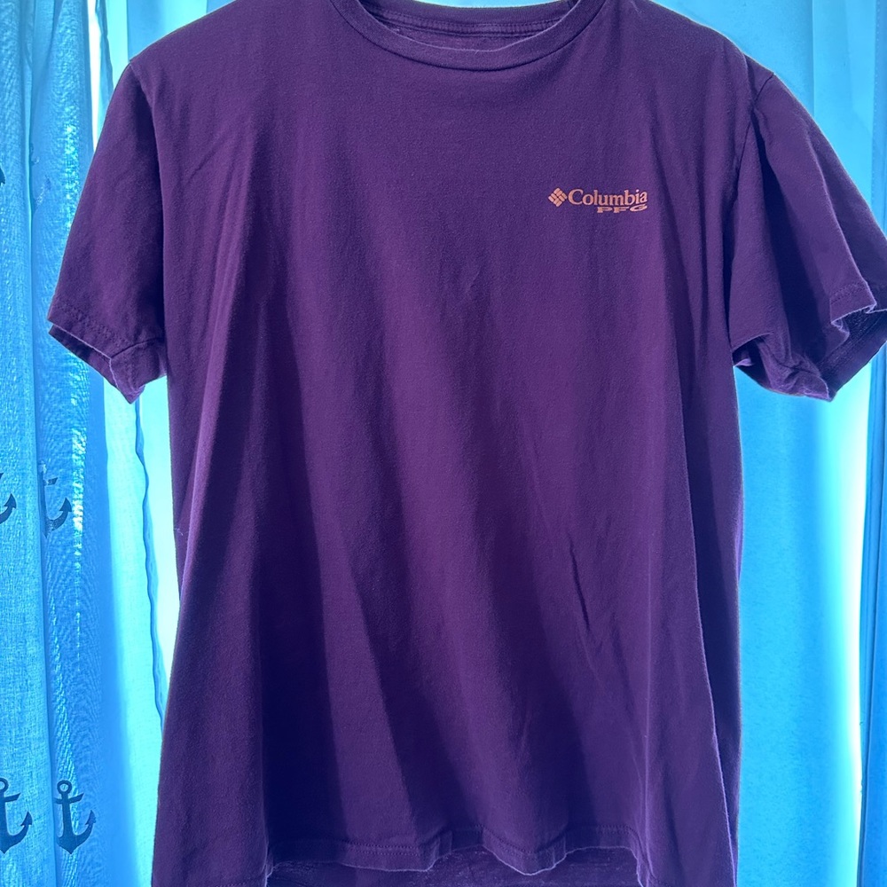 Men’s tee shirt